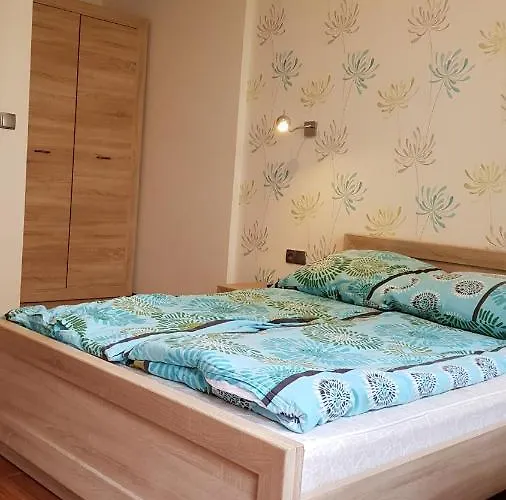 Victoria * دمبكي