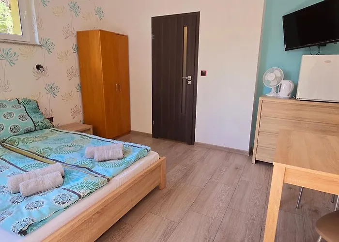 Victoria * دمبكي